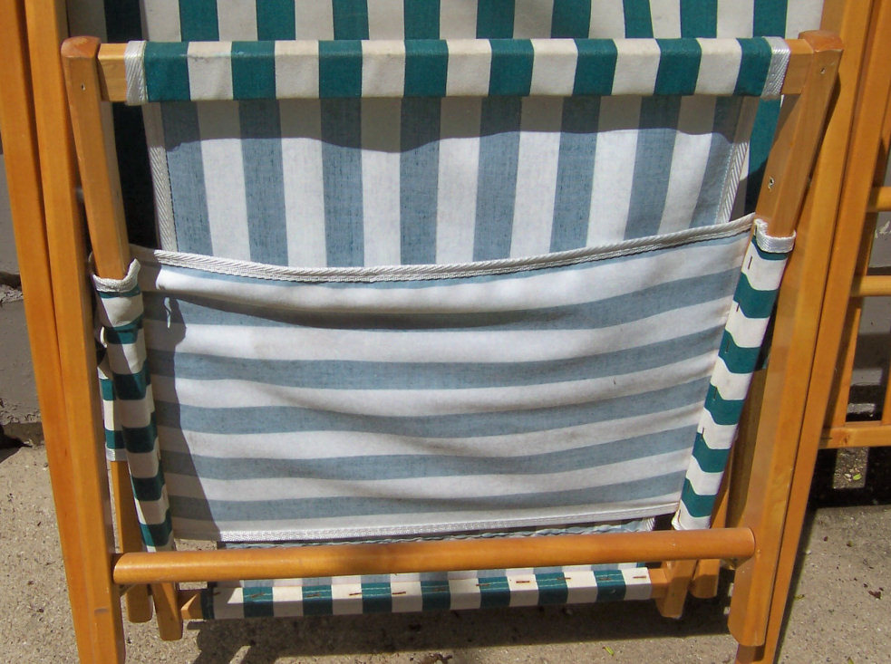 Vintage Telescope Wood & Canvas Folding Beach/Pool/Deck Chair, Canopy